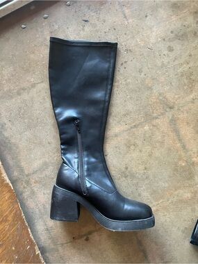 Black Faux Leather Go-Go Boots 🖤